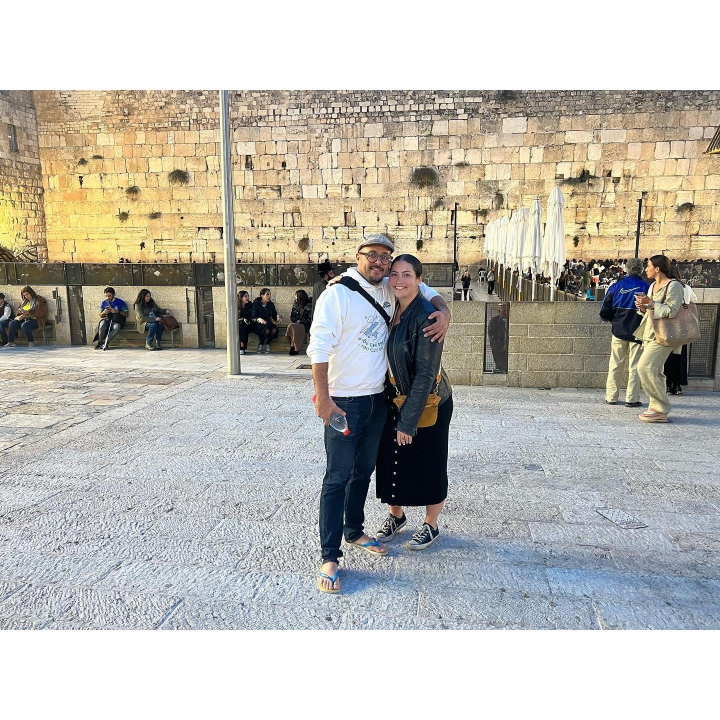 are you actually a couple if you don't take this picture???