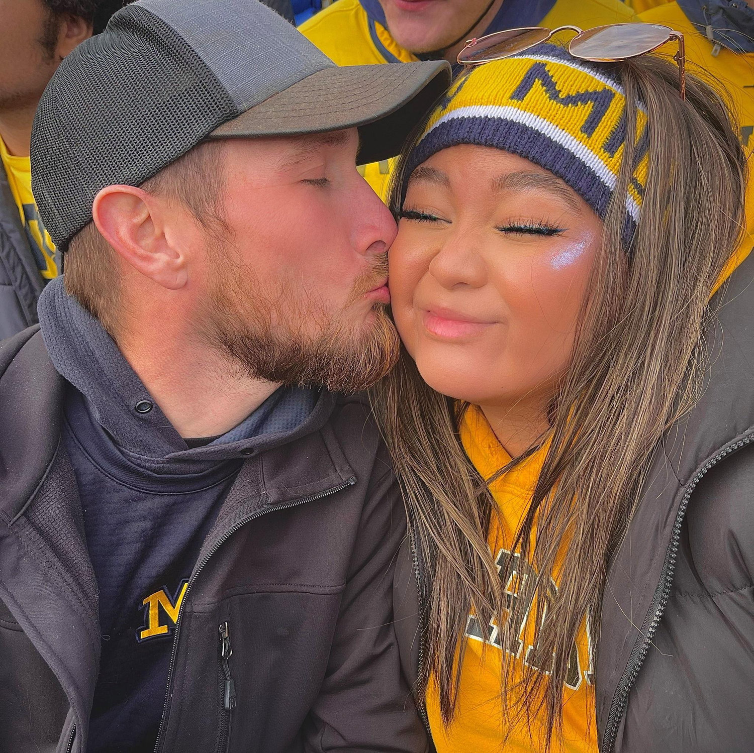 U of M kicked Ohio State's ass this day! Go Blue!!