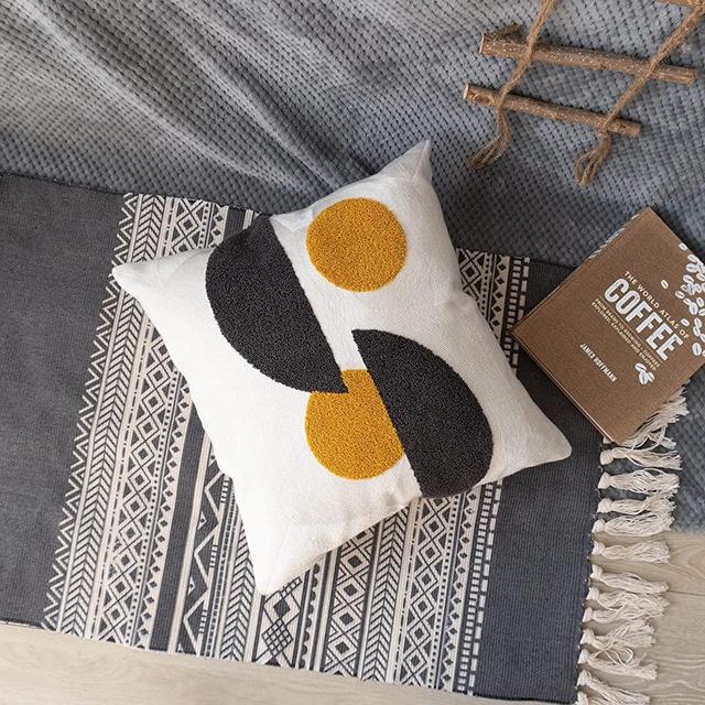 VANNCIO Retro Textured Throw Pillow Cover, Abstract Vintage Vibe Pillowcase for Living Room Bedroom, Mid Century Boho Accent Home Decor Sham Square 18 inches, 1PC(Black Yellow)