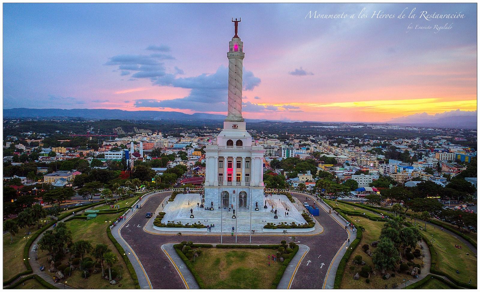 The Wedding Website of Kiana Polanco and Isidro Suarez