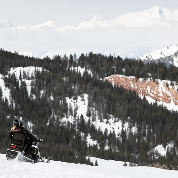 Snowmobile tour!