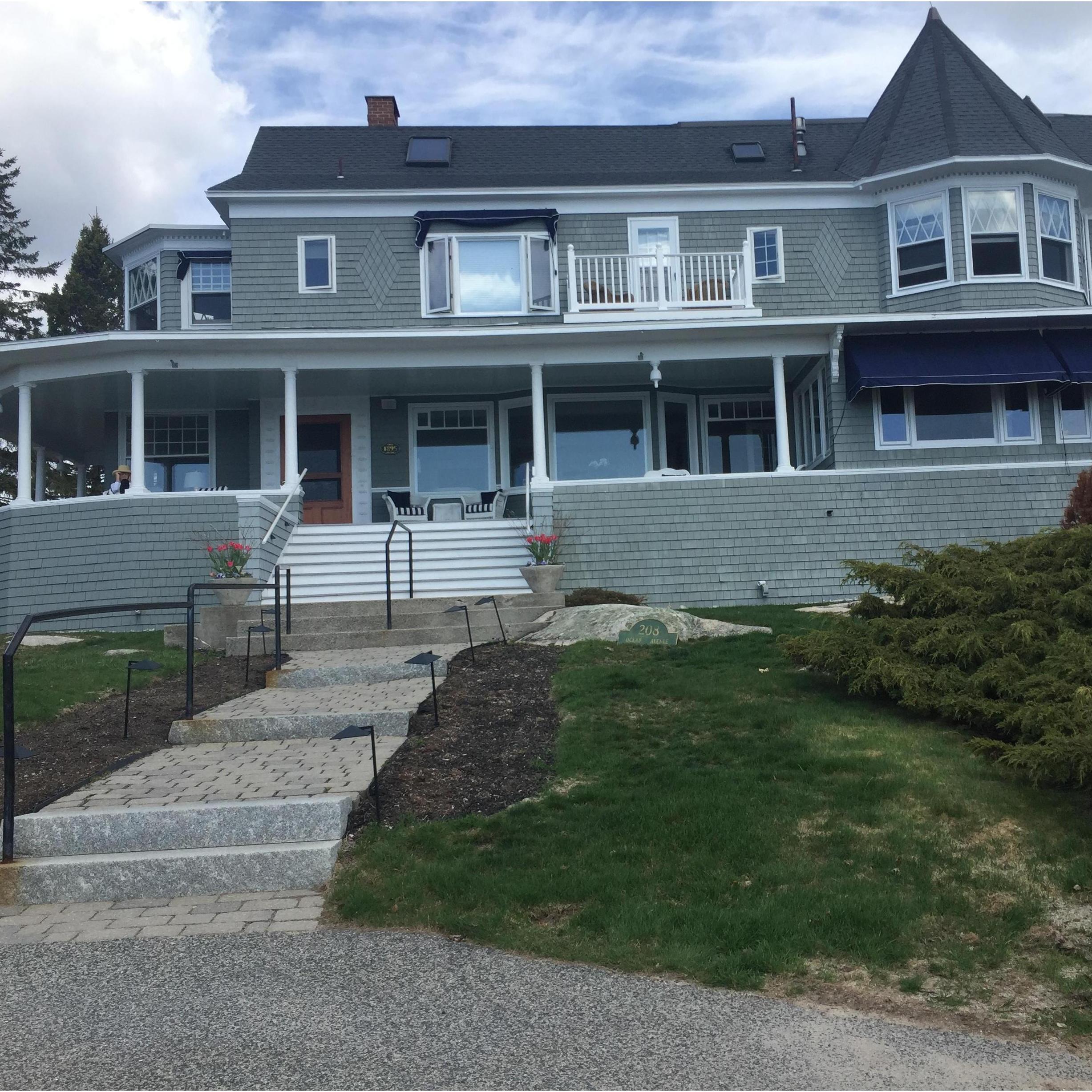 Cape Arundel Inn