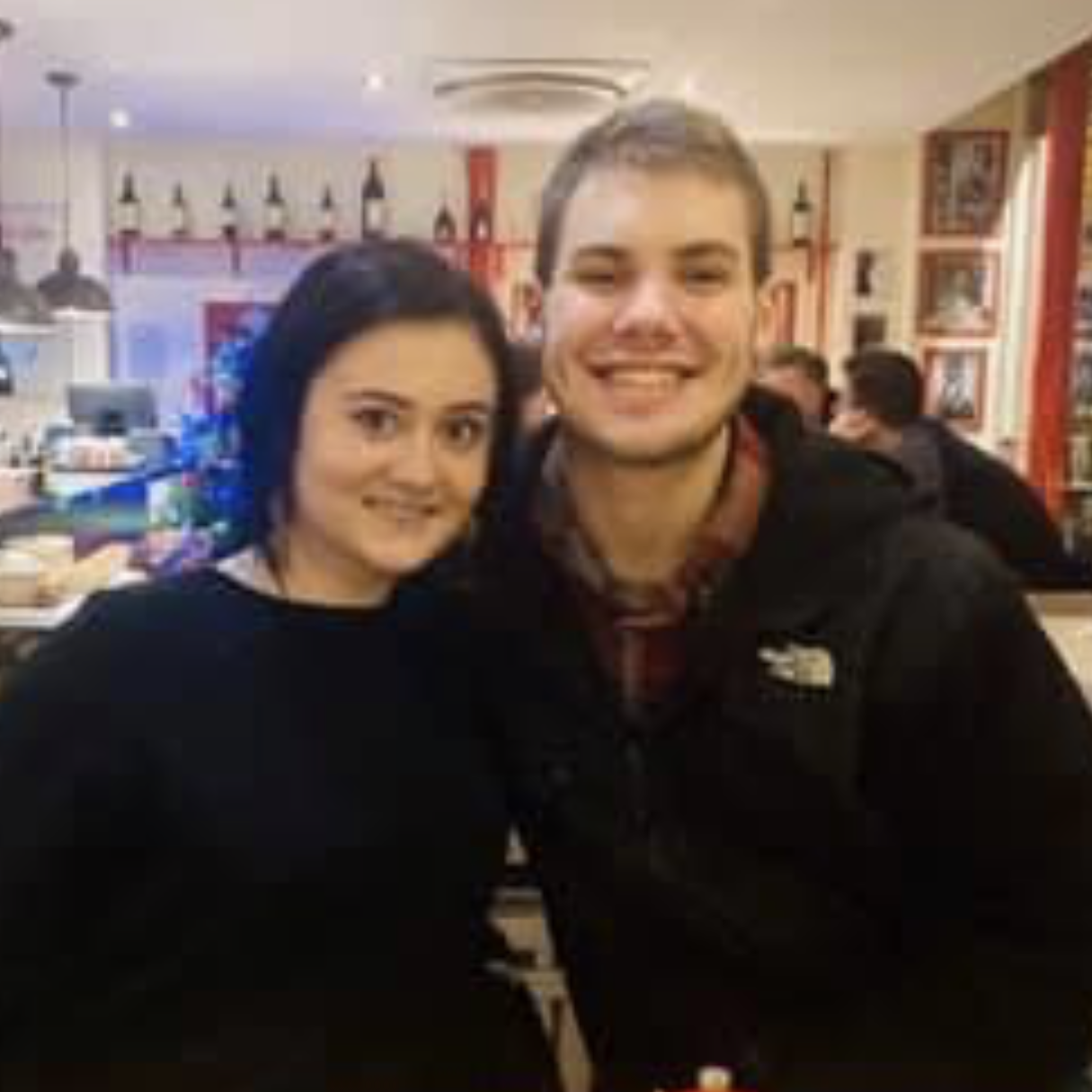 Date night in Paris at a pizza place