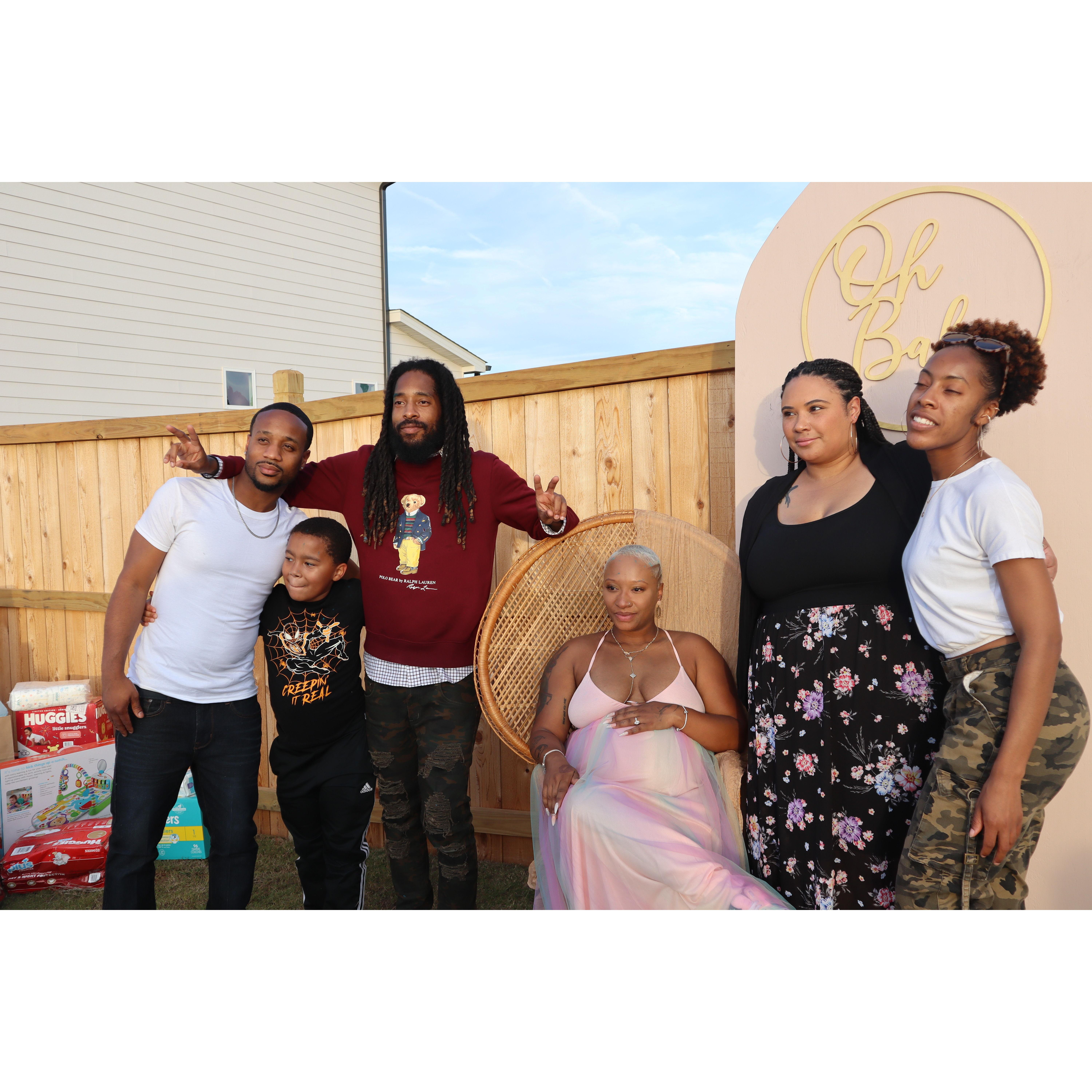 The Martin Family🧡🧡🧡