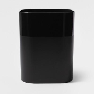Plastic Bathroom Wastebasket Black - Room Essentials™