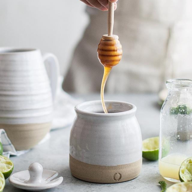Beehive Honey Pot with Wooden Dipper