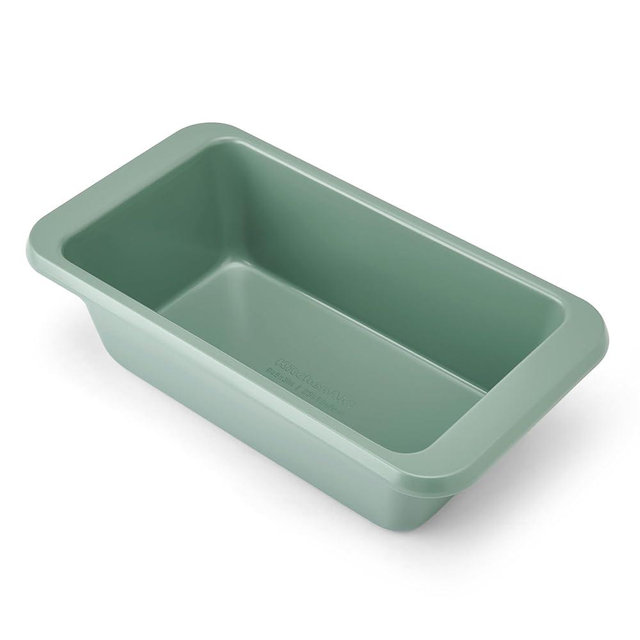 KitchenAid Nonstick Swiss Engineered Aluminized Steel Loaf Pan, Dishwasher Safe, 9 x 5 Inch, Cardamom