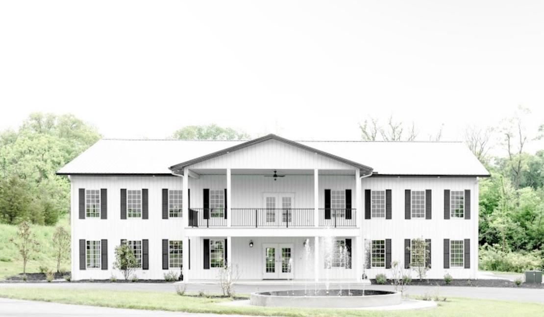 The Wedding Website of Aria Hawkins and Evan Moore