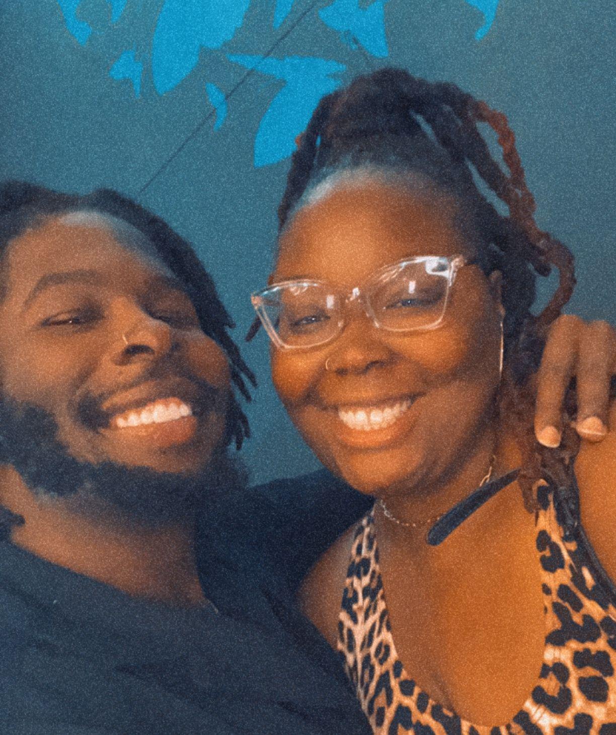 The Wedding Website of Adidasheonna Sloan and Les Harper