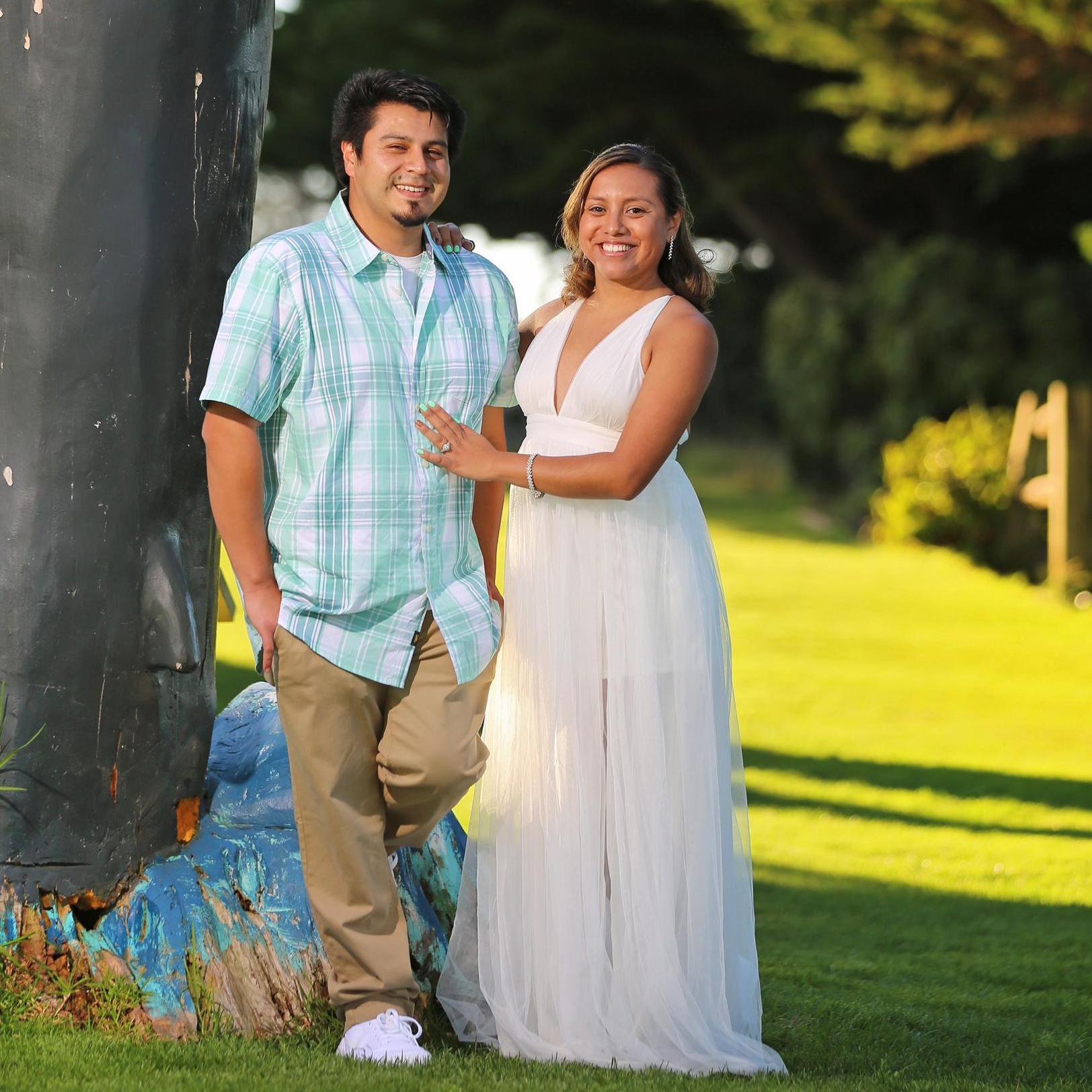 We love all the parks in Monterey, they are so beautiful and a great place to take Save the Date pictures, or any pictures really #cheese