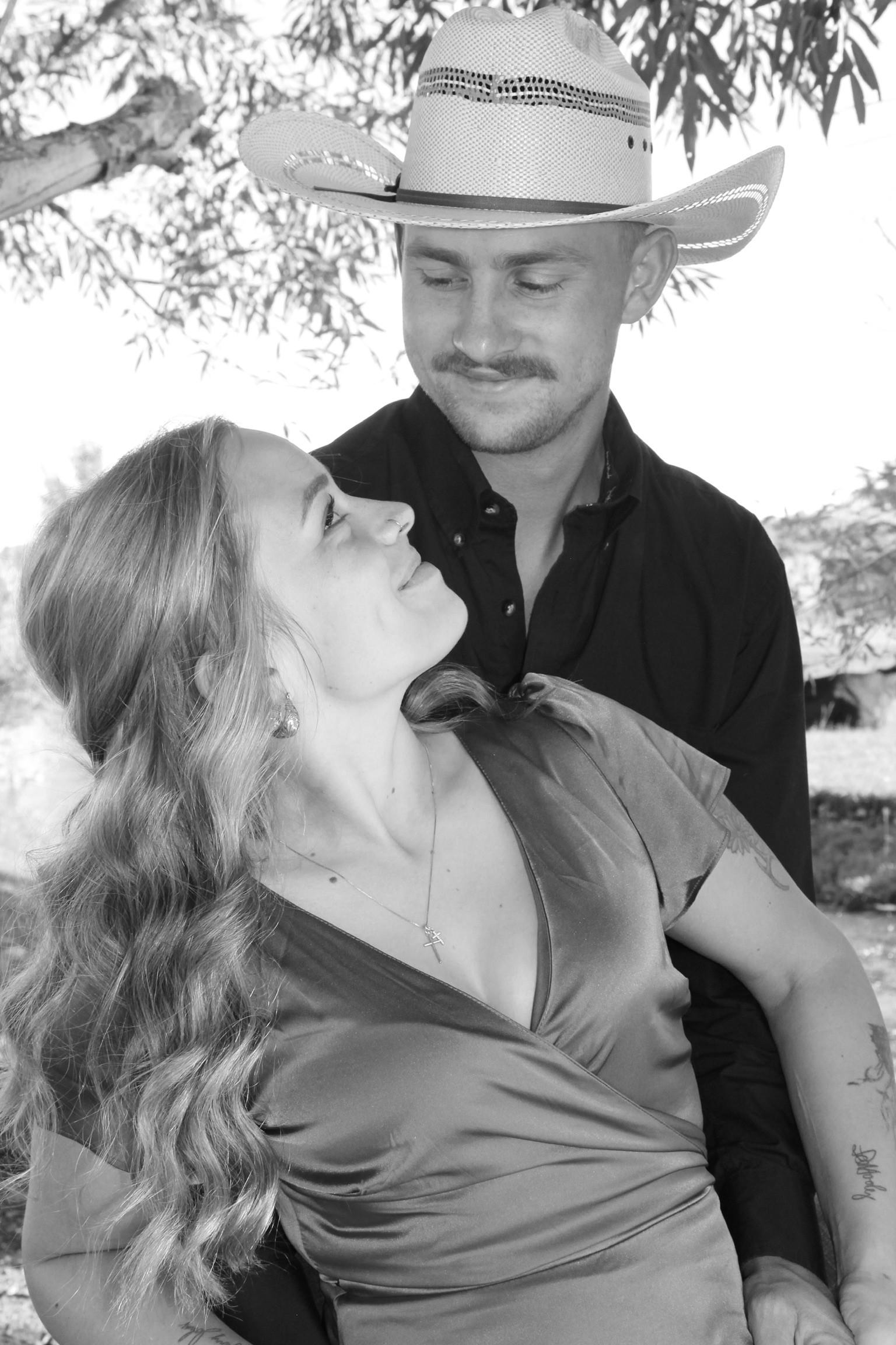 The Wedding Website of Amelia Johns and Gary Followell