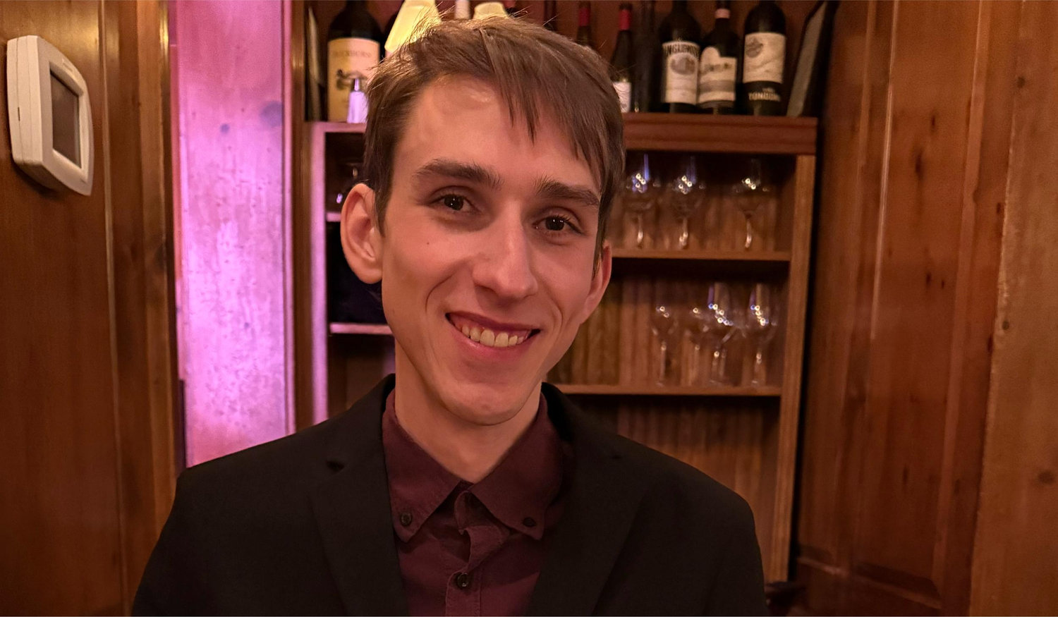 The Wedding Website of Holly Knight and Javier Clifcorn