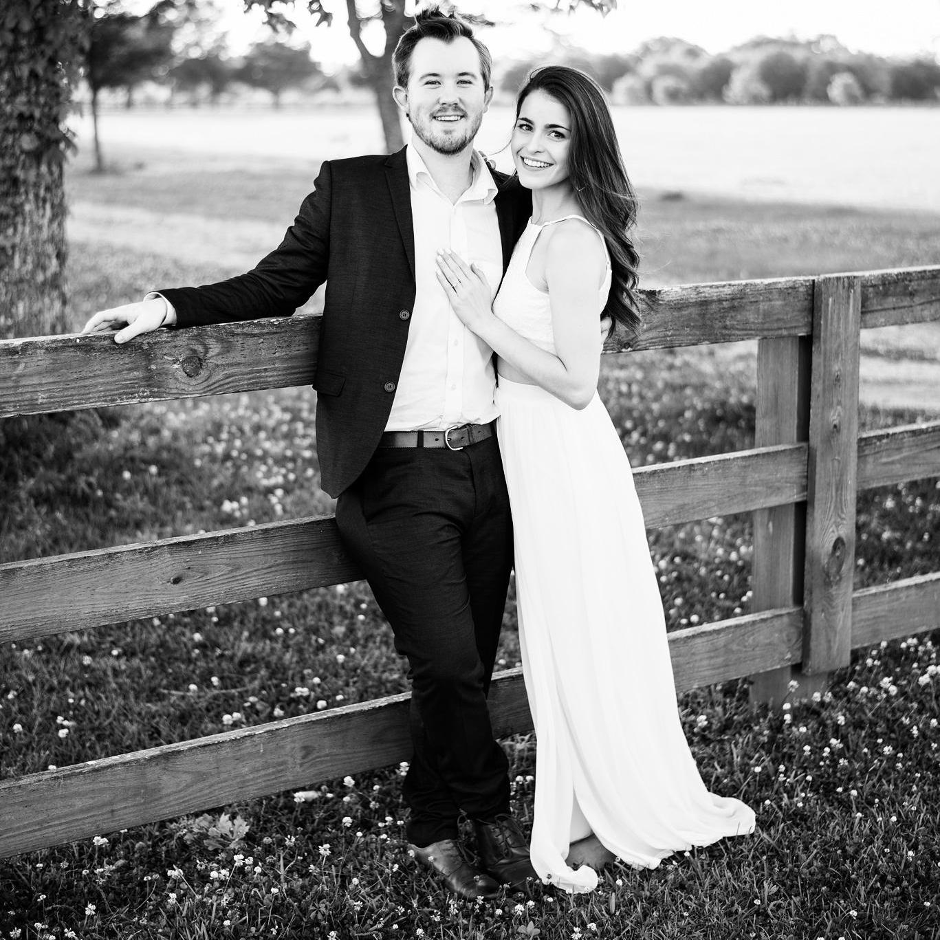 Engagement Pictures by Andrew Swindle Photography