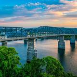Walnut Street Bridge