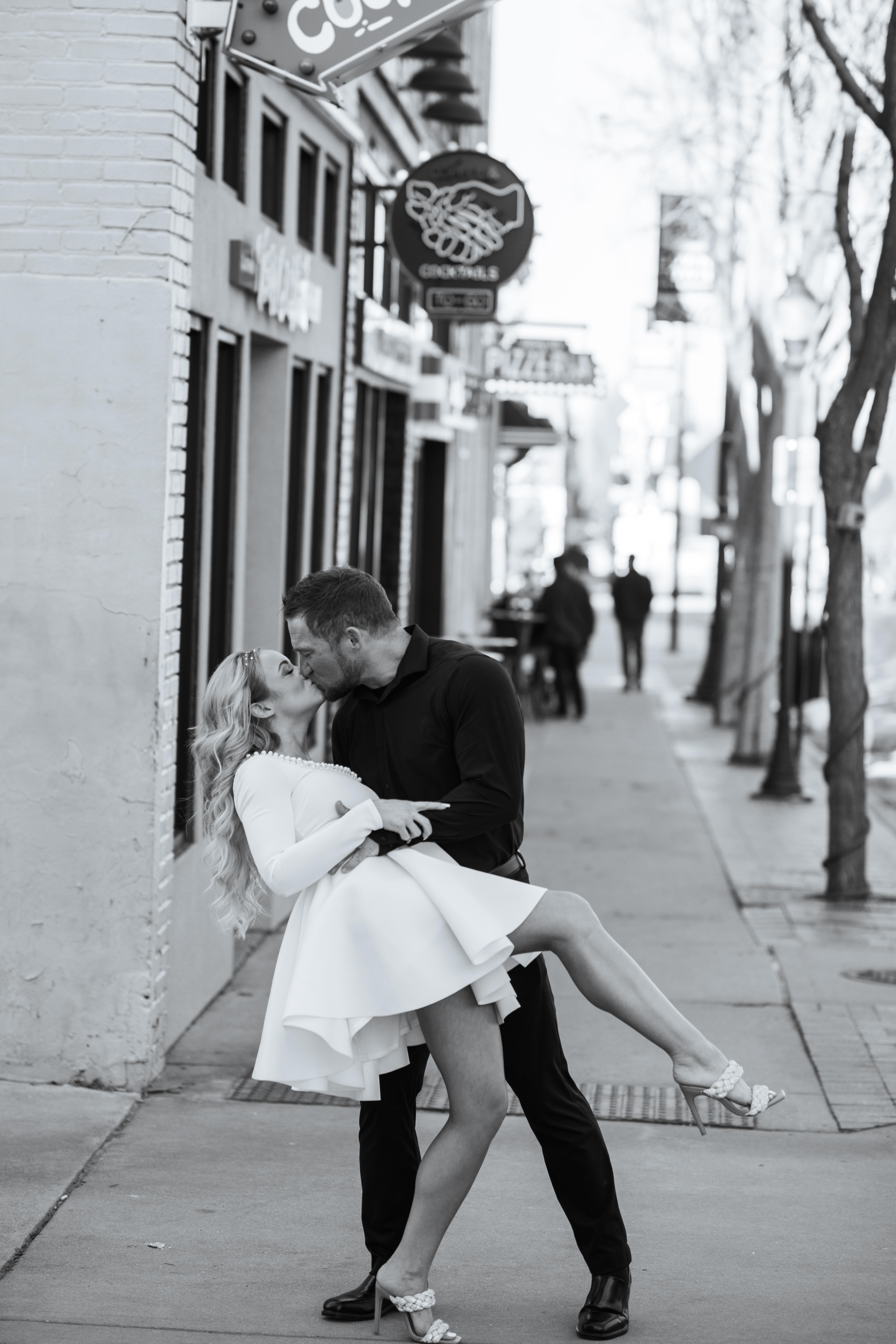 The Wedding Website of Anna Young and Clayton Draper