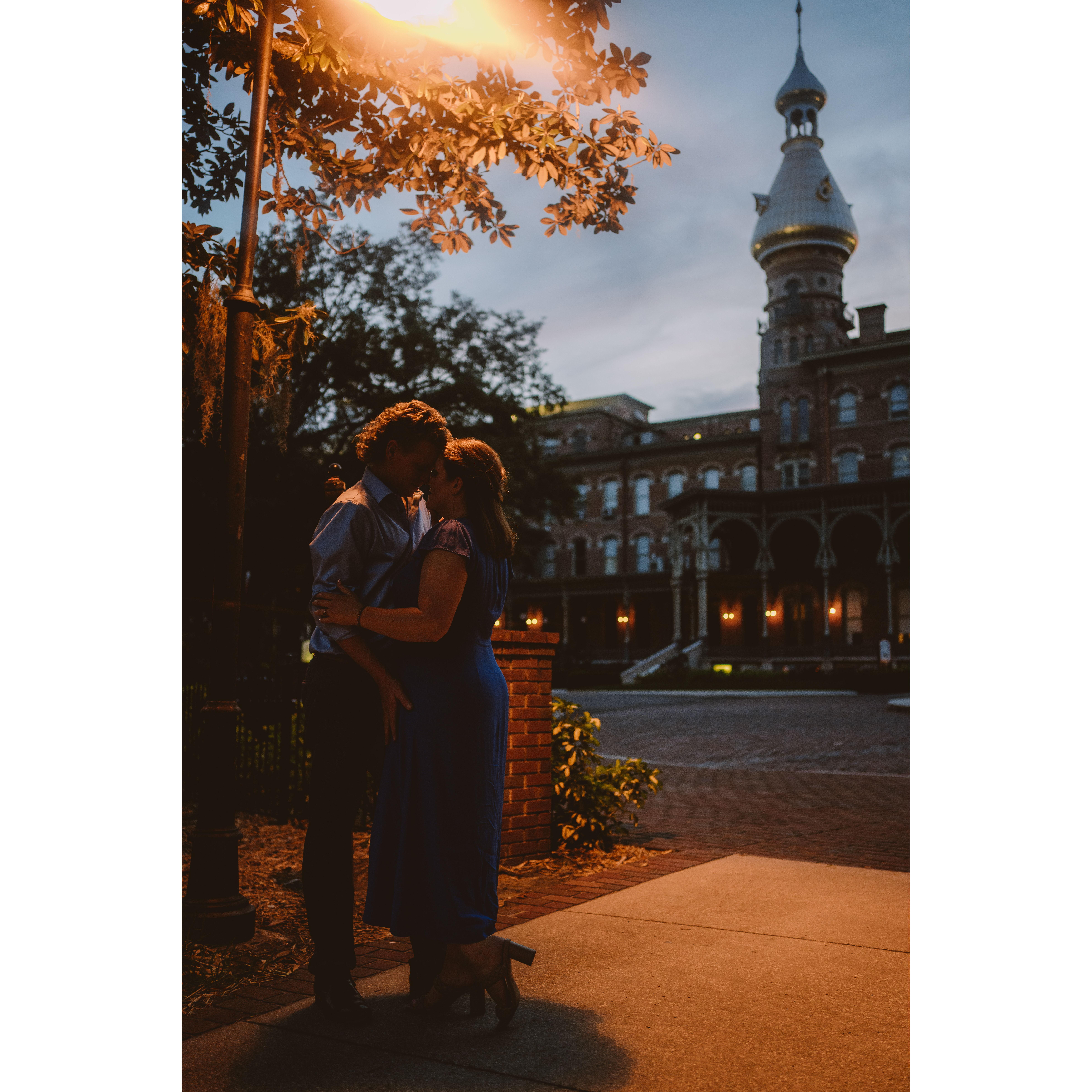 Engagement Photo Session 📸: Lauren Schoepfer Photography https://www.laurenschoepfer.photo