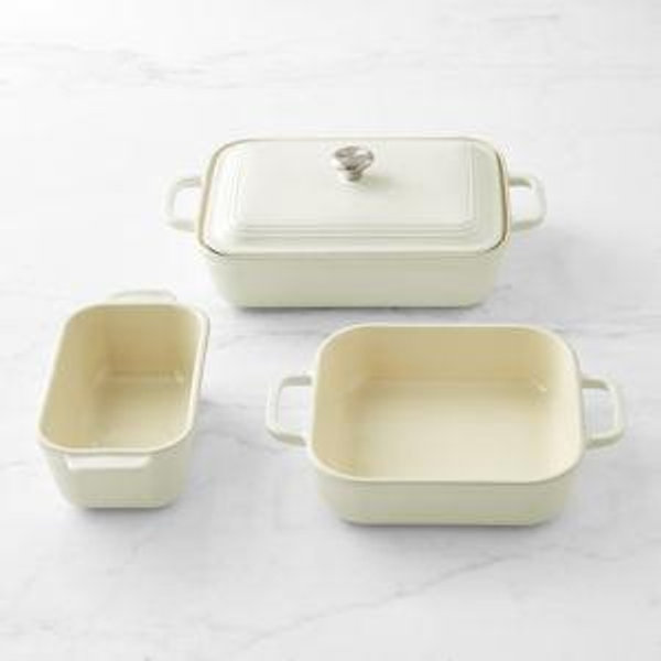 White-Le Creuset San Francisco Stoneware Bakeware Set