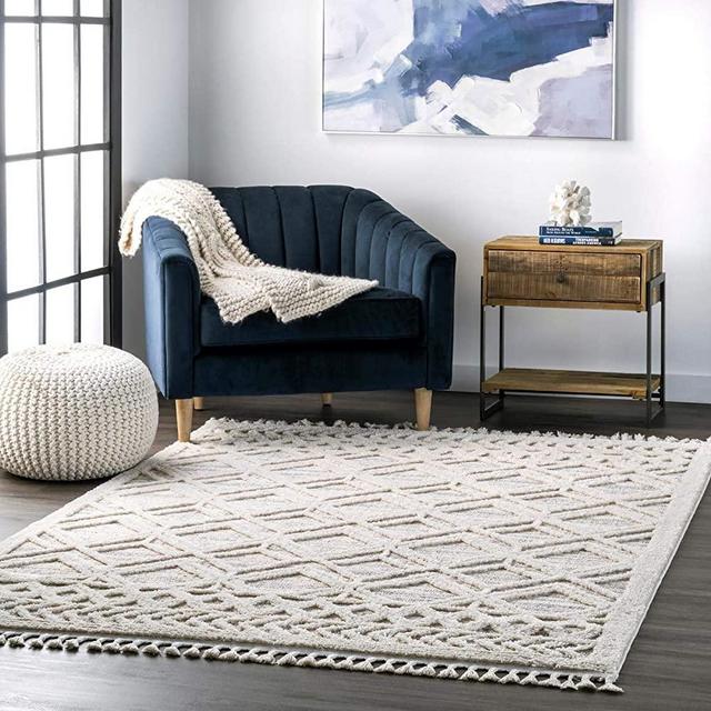nuLOOM Ansley Soft Lattice Textured Tassel Area Rug 5' 3" x 7' 7" Beige
