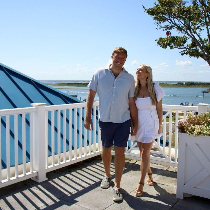 Thank you to Mr. and Mrs. Talke for the surprise engagement party and photoshoot! Jen did a wonderful job - thank you to her as well for the time and photos :)