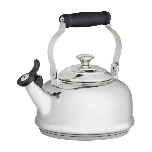 Le Creuset 1.7 Quart Stainless Steel Whistling Tea Kettle