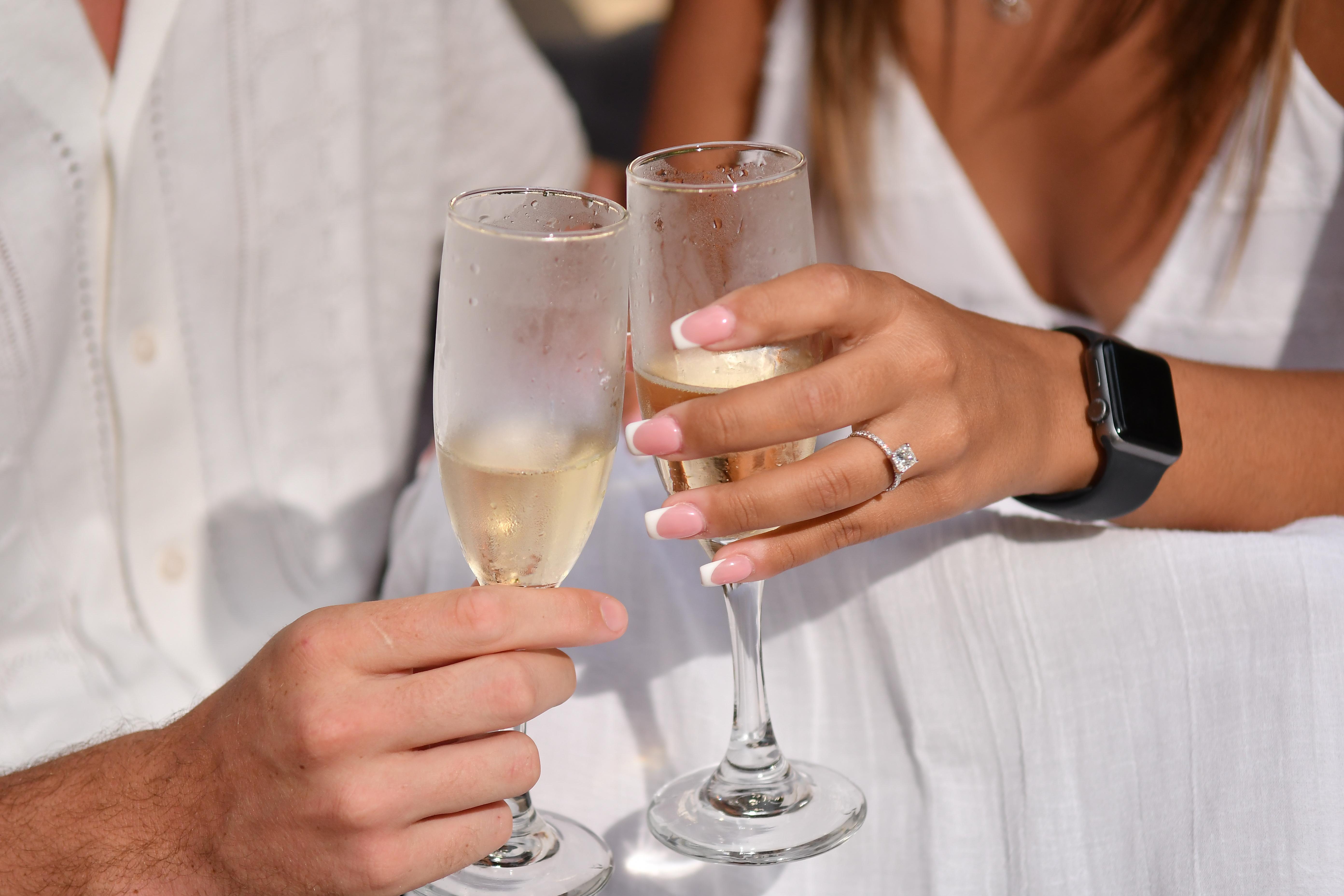 The Wedding Website of Izzy Flores and Trent Langdon