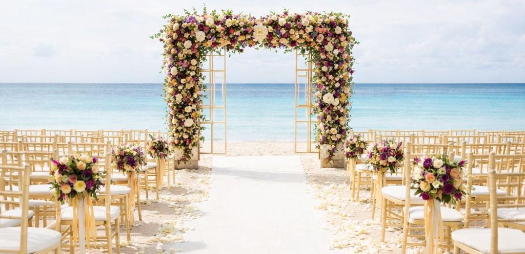 The Wedding Website of Martha Johnson and Amonde Younger