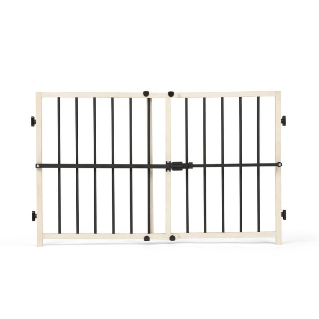 Regalo Metal and Wood Adjustable Gate - Beige