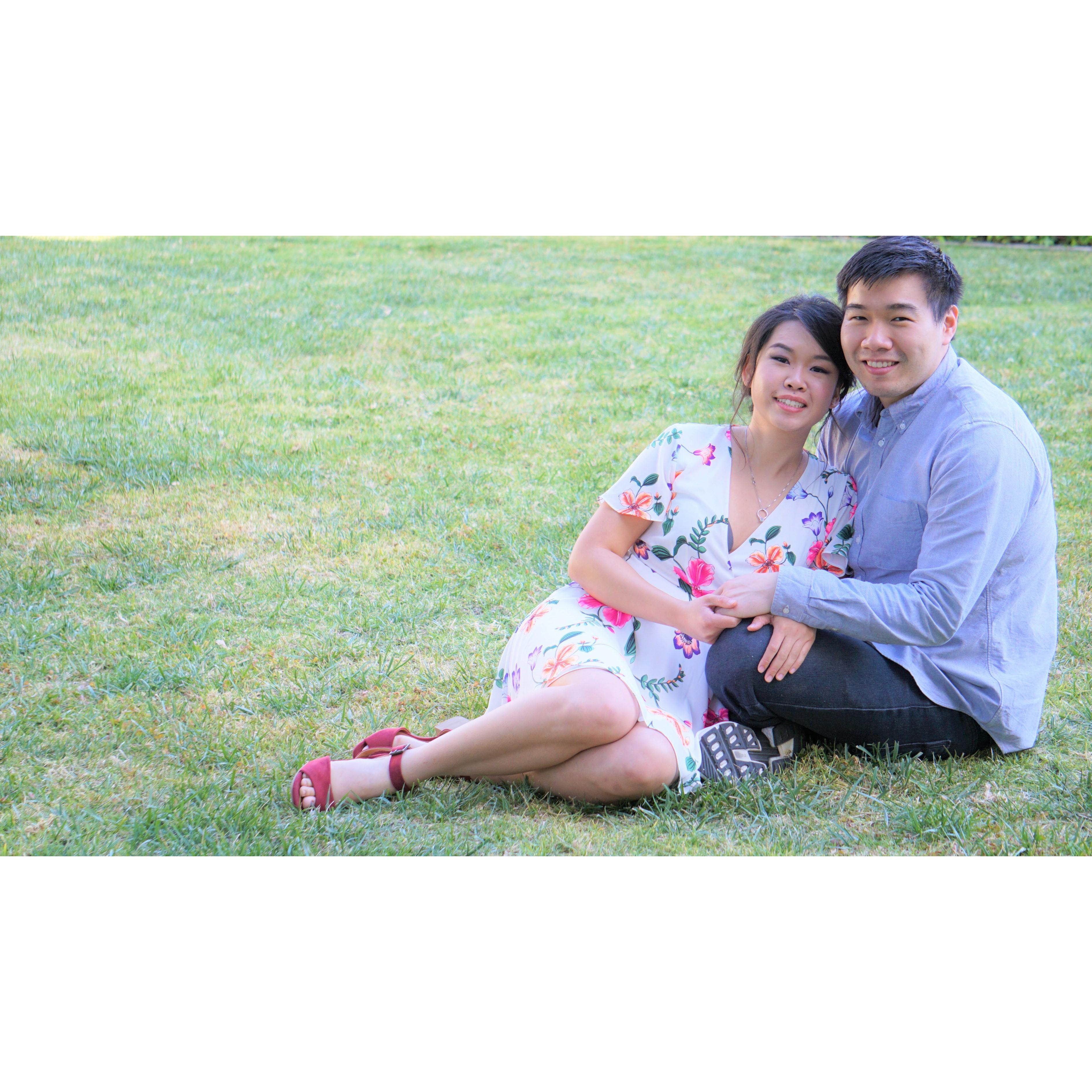 The grass is nice. Let's sit there. PC: Jenny Chen