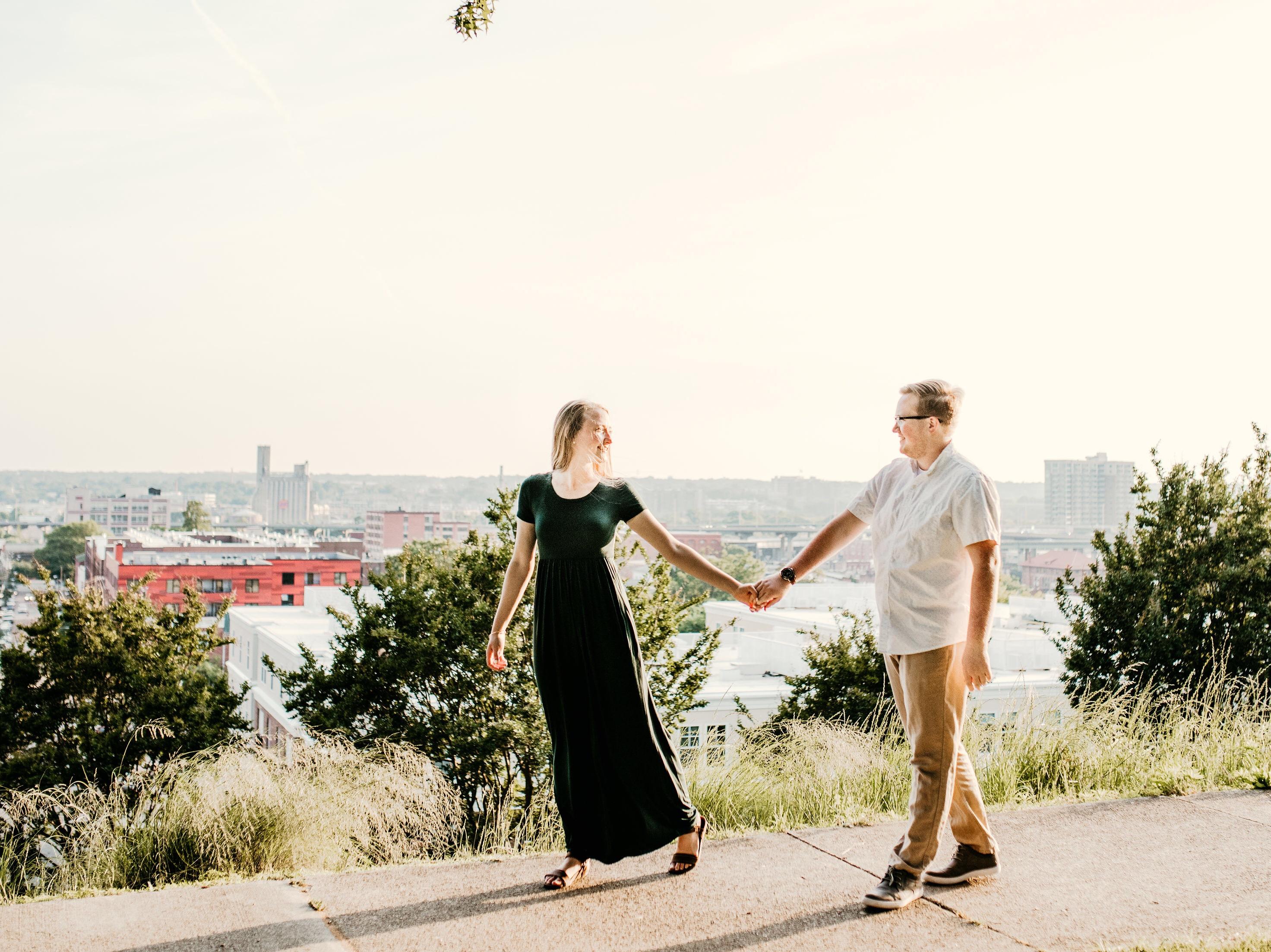 The Wedding Website of Erin Robertson and Colten Weekley