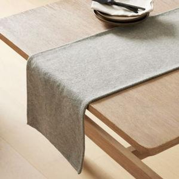 Table Runner | Platinum