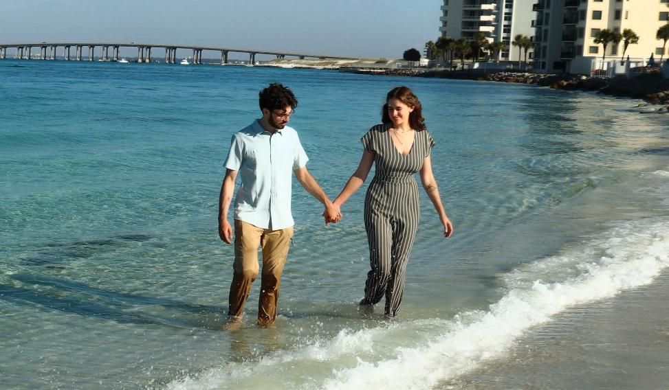 The Wedding Website of Ashtyn Hunt and Seth Blakeslee