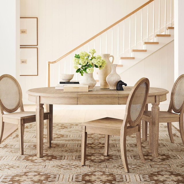 Dining room table