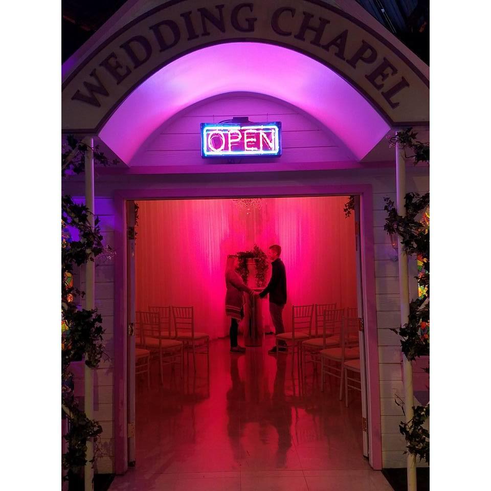 We pretended to get married in Vegas 2018