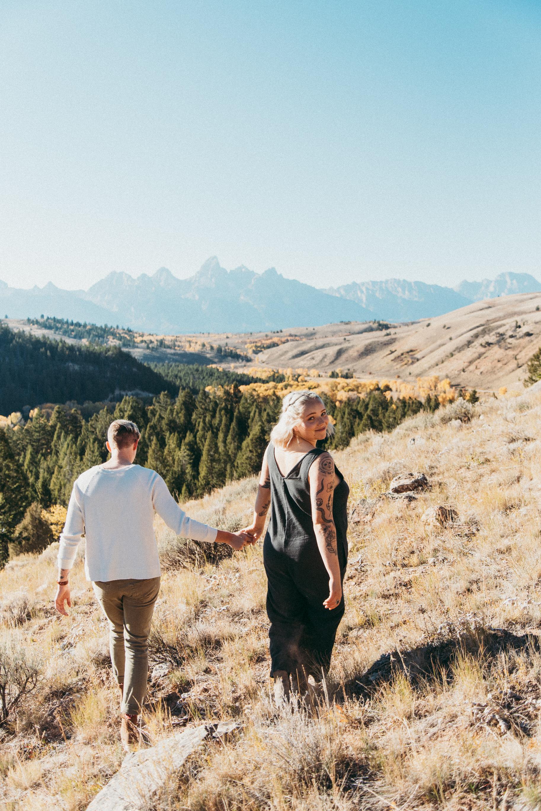 The Wedding Website of Riley Weinhold and Crislynne Warden