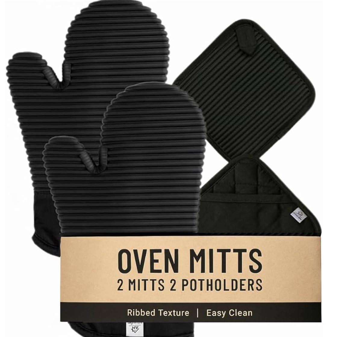 Oven Mitts+ Pot holder set