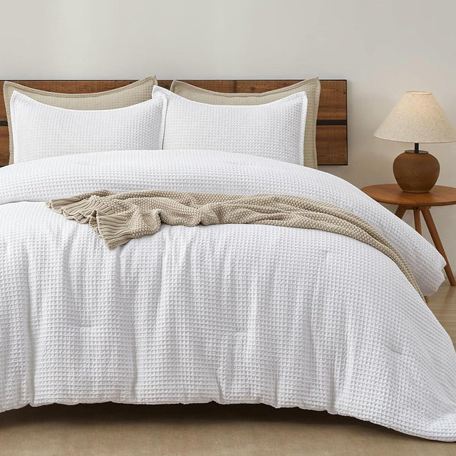 PHF 3 Pieces Waffle Weave Comforter Set Queen Size, Lightweight Breathable Comfy Bedding Set for All Season, Ultra Soft Textured Comforter Set with 2 Pillow Shams, White