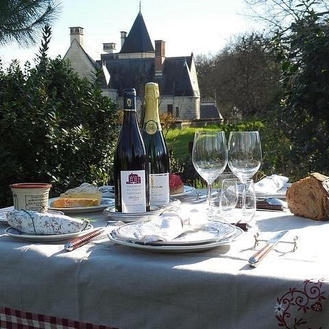 Loire Valley Tour & Wine Tastings