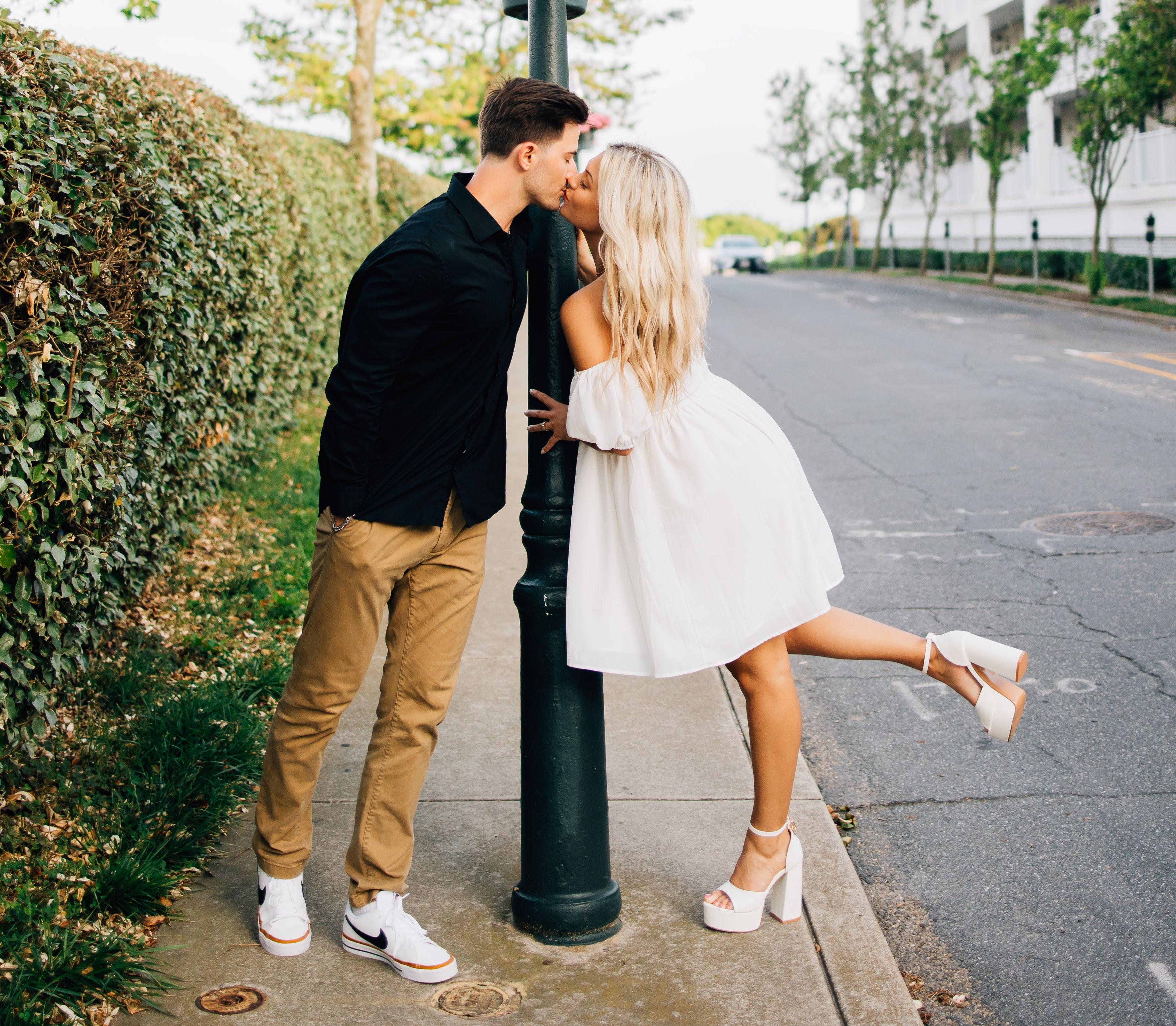 The Wedding Website of DEVON GRAF and HARRISON COBLENTZ
