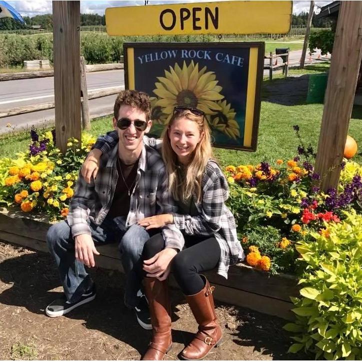 I can't lie, I love Albany in the fall. I love our tradition of apple picking at Indian Ladder Farms and petting the sheep and goats there :)