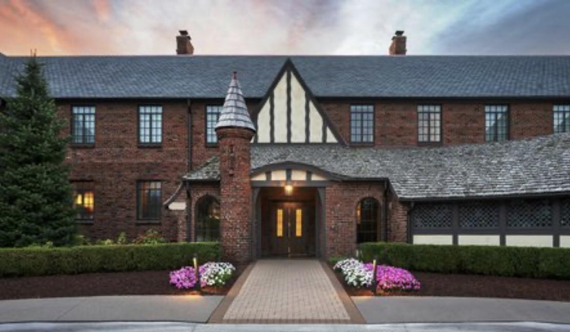 The Wedding Website of Shaley VanDenBrouck and Justin Comer