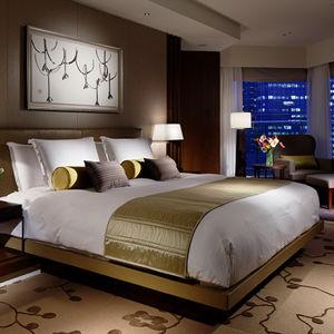 Buy us a night in Tokyo [13 Days total]