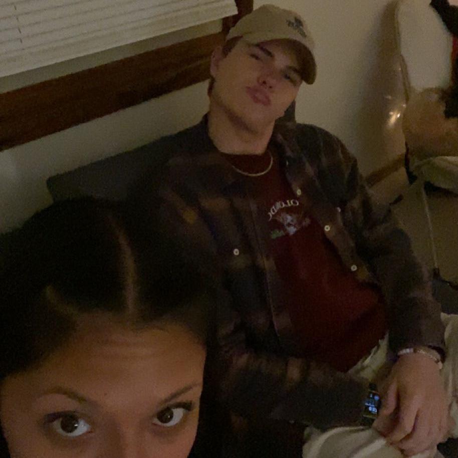 Brennan always hung out with Daisy at her first apartment, he practically lived there!