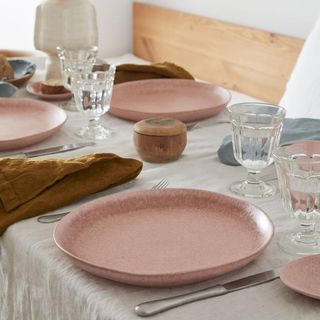 Livia Salad Plate