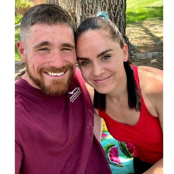 When we first started hanging out, we would meet at different parks for his lunch... just about the only alone time we had, me being a mom of 4!
