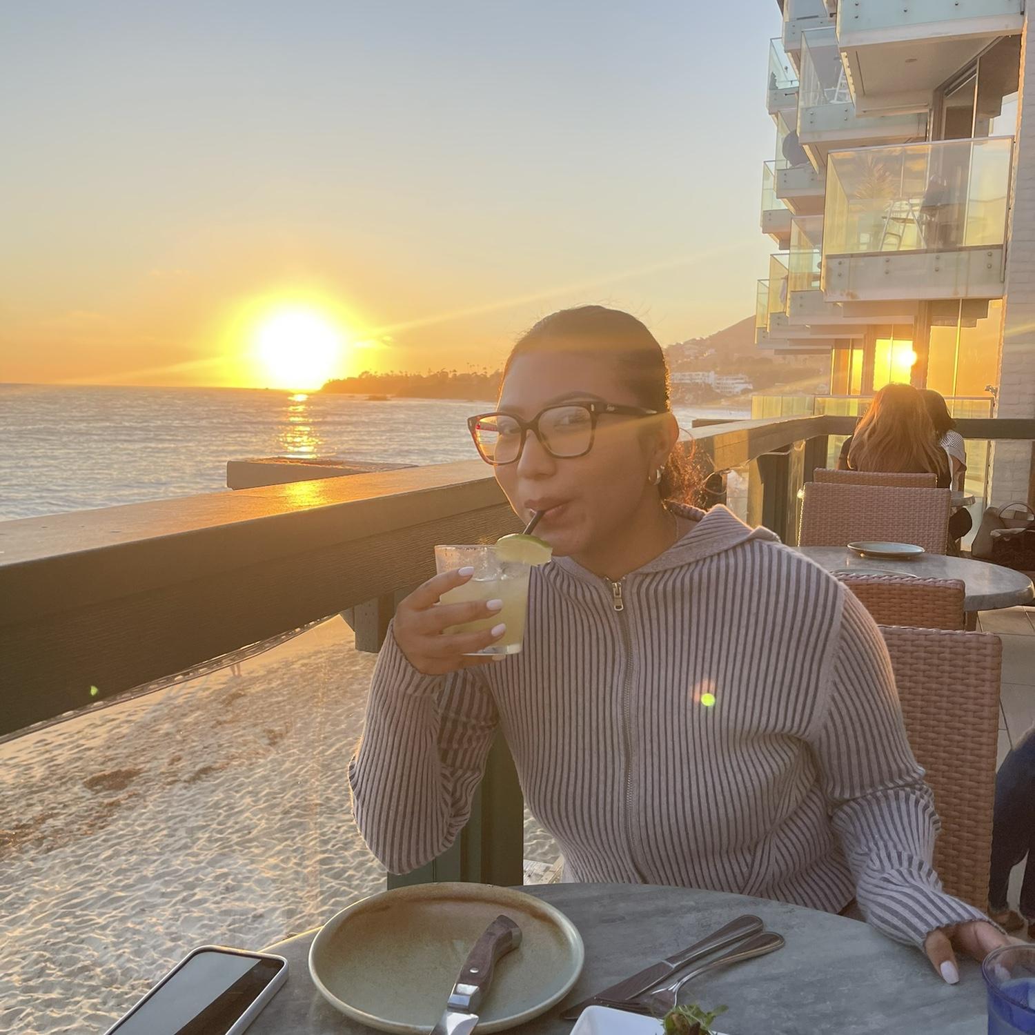 A beautiful sunset dinner in Laguna Beach