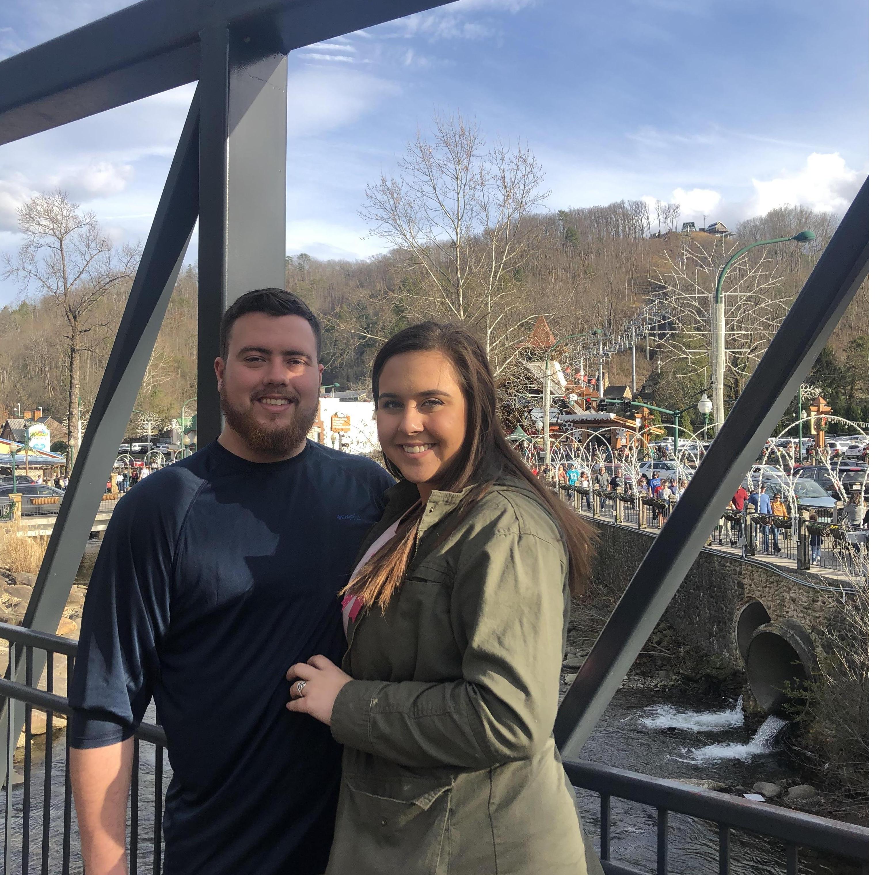 First time I ever met Erik's family. We went to the aquarium at Gatlinburg.