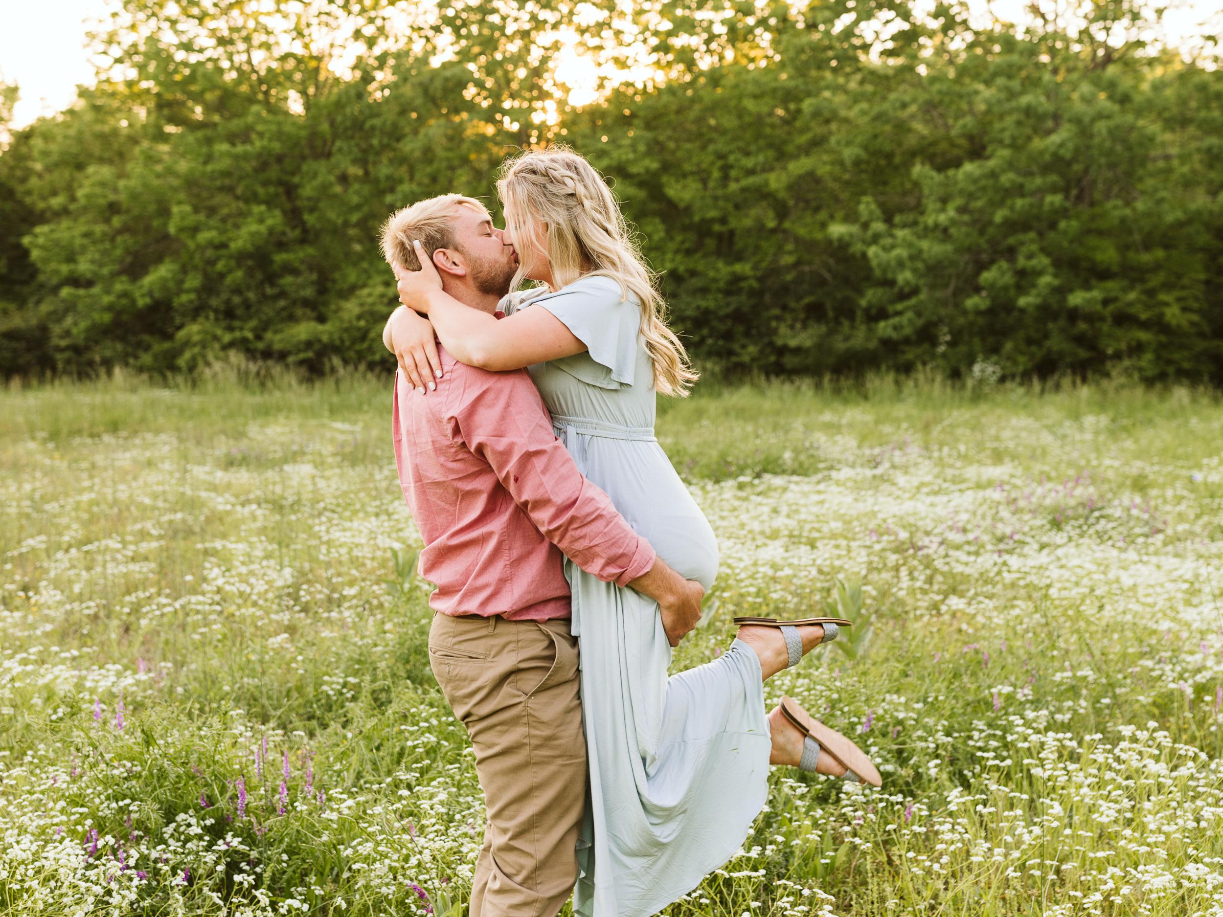 The Wedding Website of Madalyn Olsen and Mason Postlethwaite