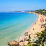 Makris Gialos Beach