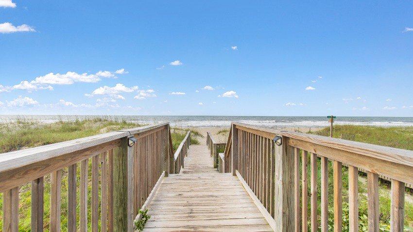 The Wedding Website of Meagan Hardesty and Cody Chism