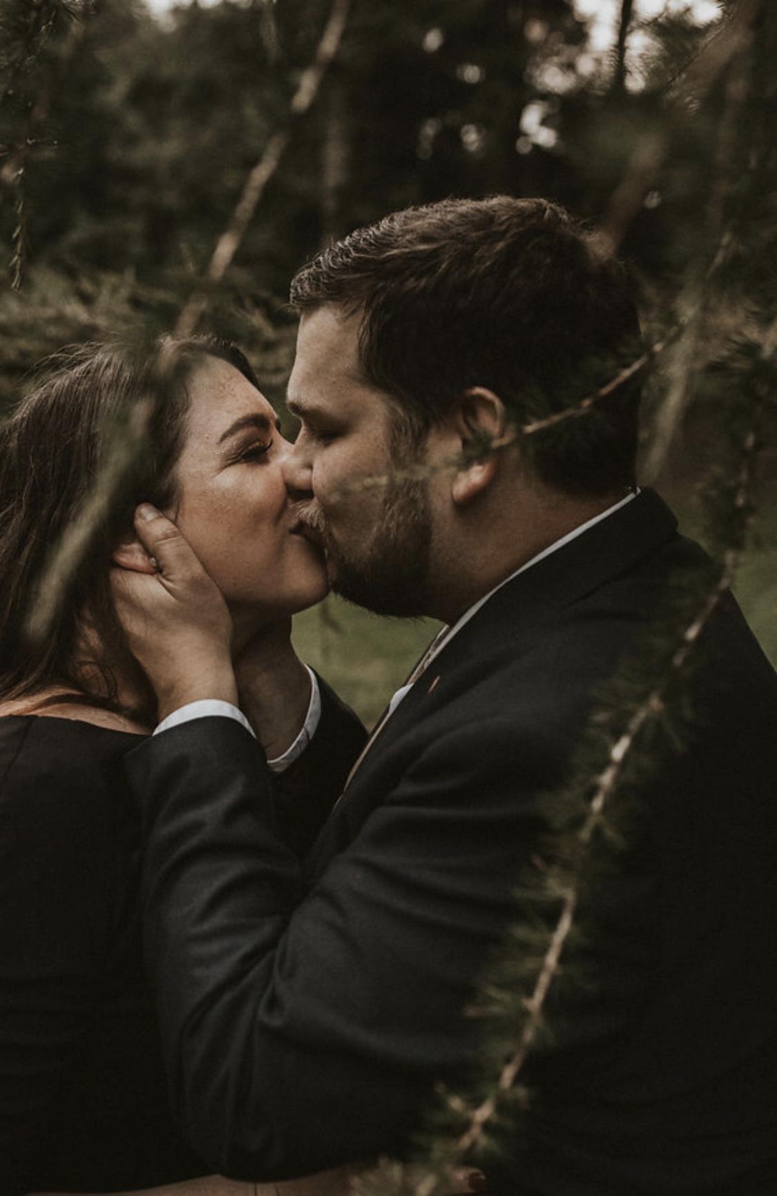 The Wedding Website of Caitlyn Mark and Shane Stoffle